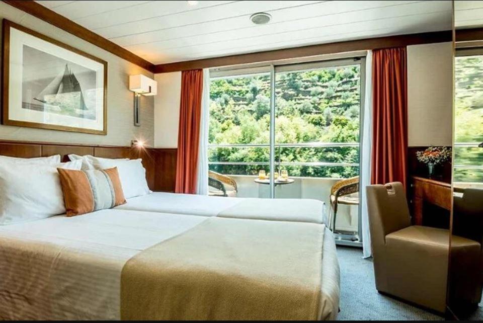 Douro Cruiser Hotel Vila Nova de Gaia Exterior photo
